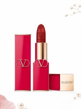 Valentino Matte Lipstick in shade 111A - Undressed Velvet
